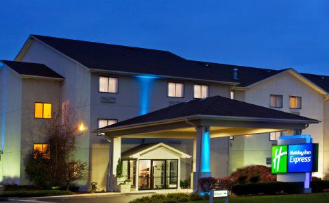 Best Western Plus North Джолиет Екстериор снимка
